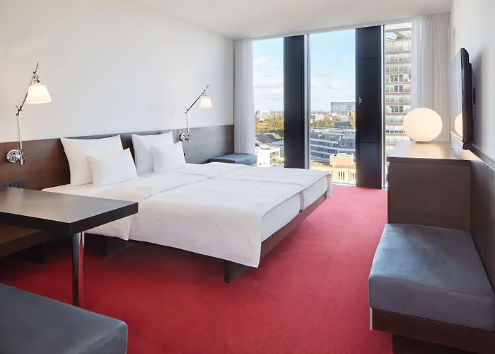 Empire Riverside Hotel 4*