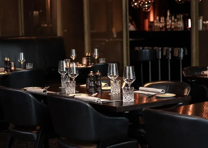 Empire Riverside Hotel 4*