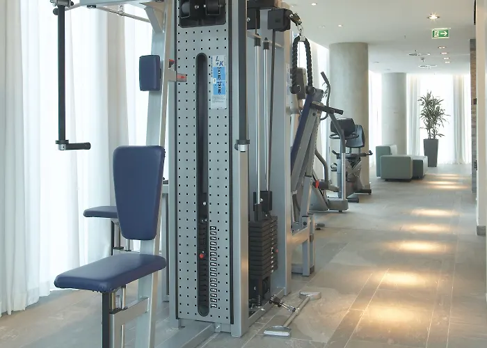 Empire Riverside Hotel 4*